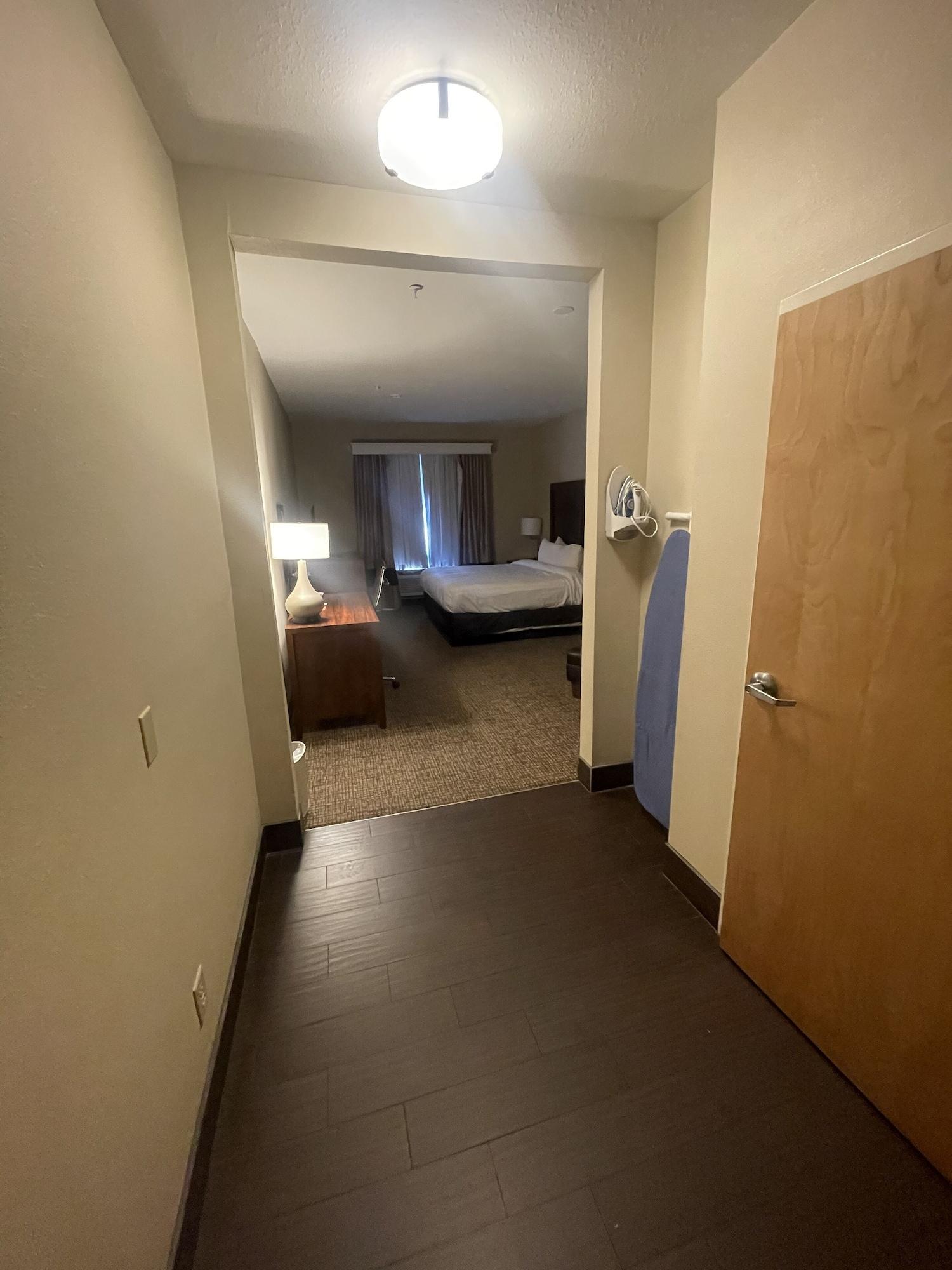 Sonesta Essential - Baton Rouge Airport Hotel Exterior foto